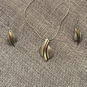 Vintage Modernist Brushed Gold & Silver Necklace & Earrings